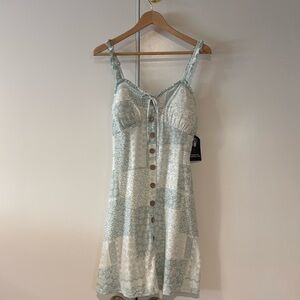 No Boundaries strappy button down dress